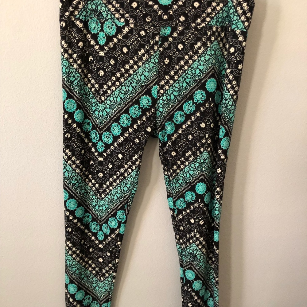 New LuLaRoe Unicorn Leggings TC